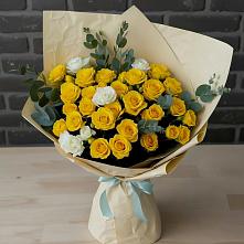 Букет цветов из:  Розы в Кондинское