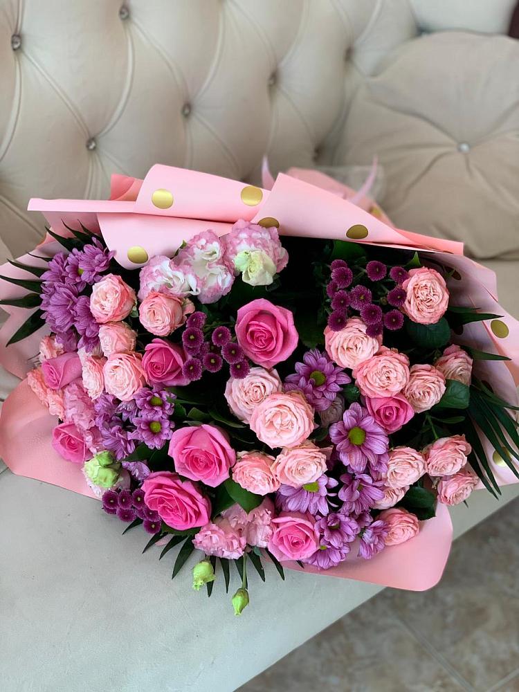 Букет цветов из: Хризантемы, Розы и Лизиантусы в Кондинское