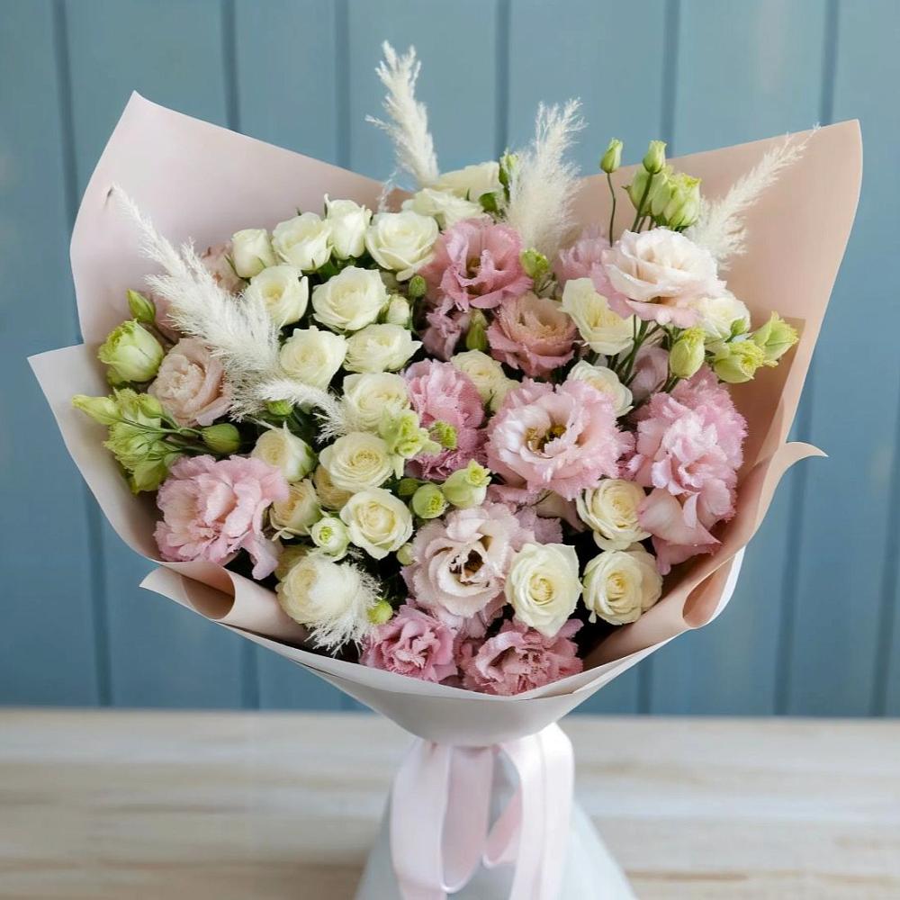 Букет цветов из: Альстромерии и Розы в Кондинское