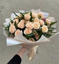 Букет Кремовые розы Латте в Кондинское