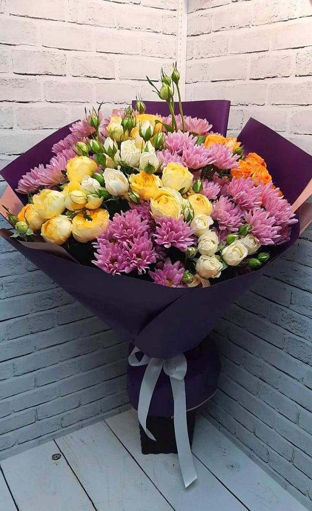 Букет цветов из: Хризантемы и Розы в Кондинское