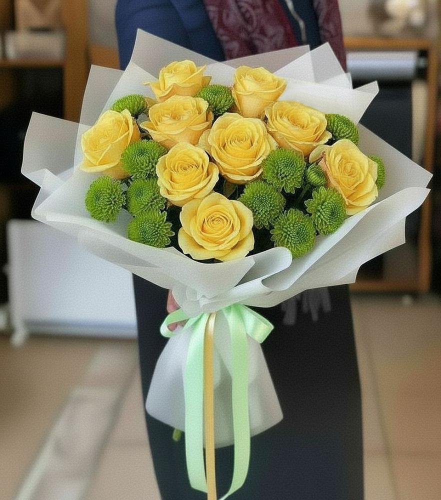 Букет цветов из: Хризантемы и Розы в Кондинское