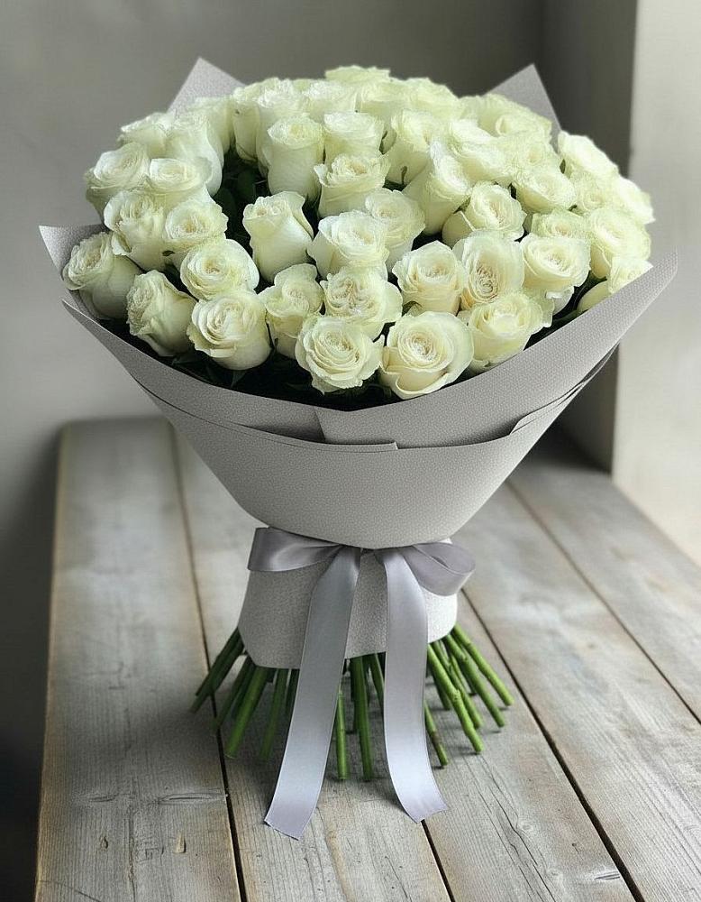 Букет 35 Белых роз в Кондинское