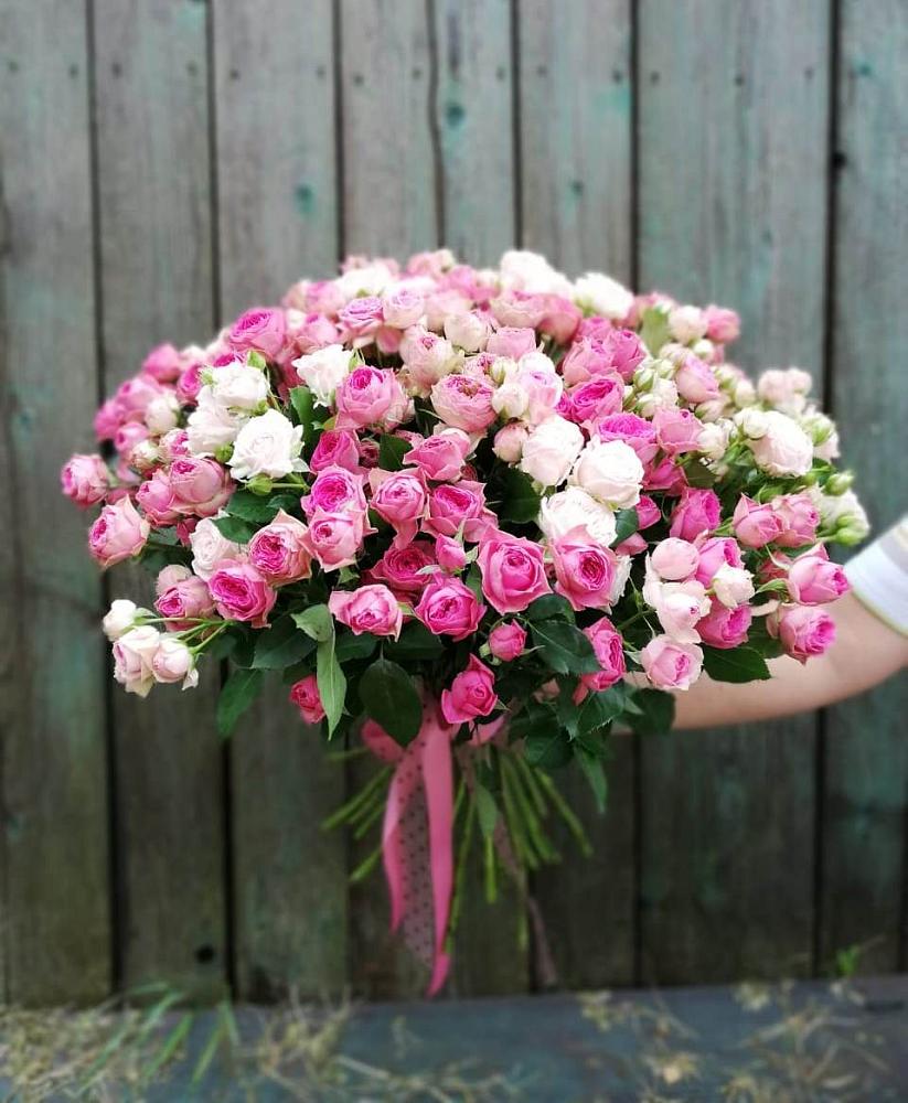 Букет Розовые кустовые розы Натали и Лав Лидия в Кондинское