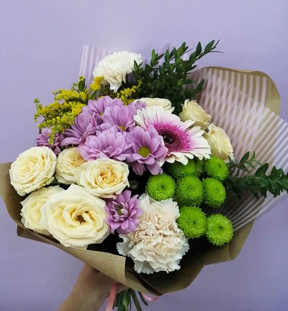 Букет цветов из: Хризантемы, Розы, Гвоздики и Герберы в Кондинское