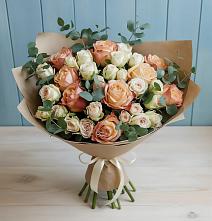Букет цветов из:  Альстромерии и Розы в Кондинское